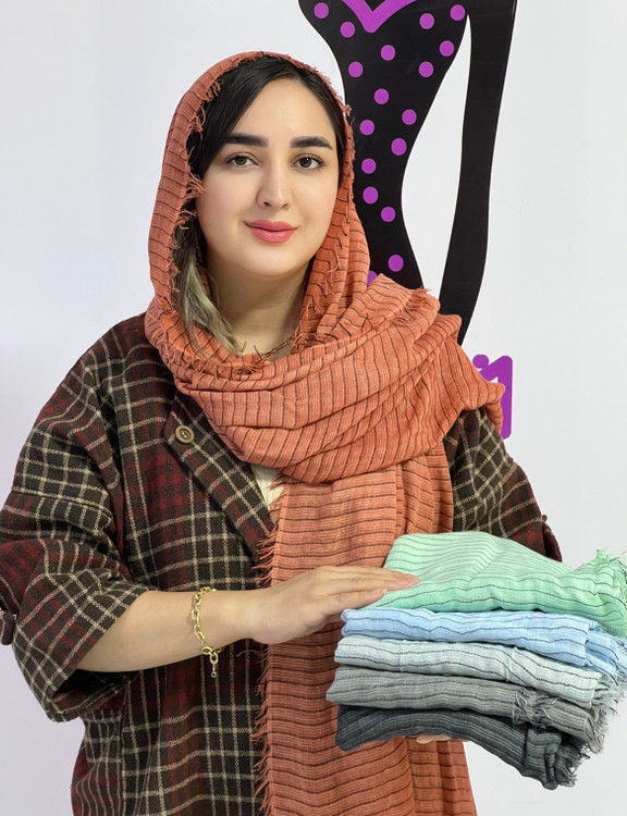 شال سنگشورلبه ریش وارداتی با راه راه مشکی - استوک