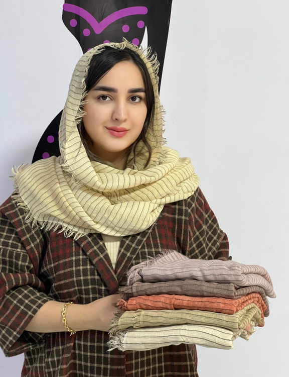شال سنگشورلبه ریش وارداتی با راه راه مشکی - استوک