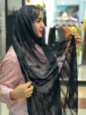شال مشکی حریر ساتنه نگینی وارداتی