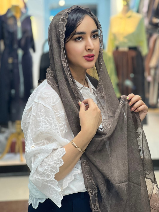 شال حریر لبه دانتل وارداتی مارک