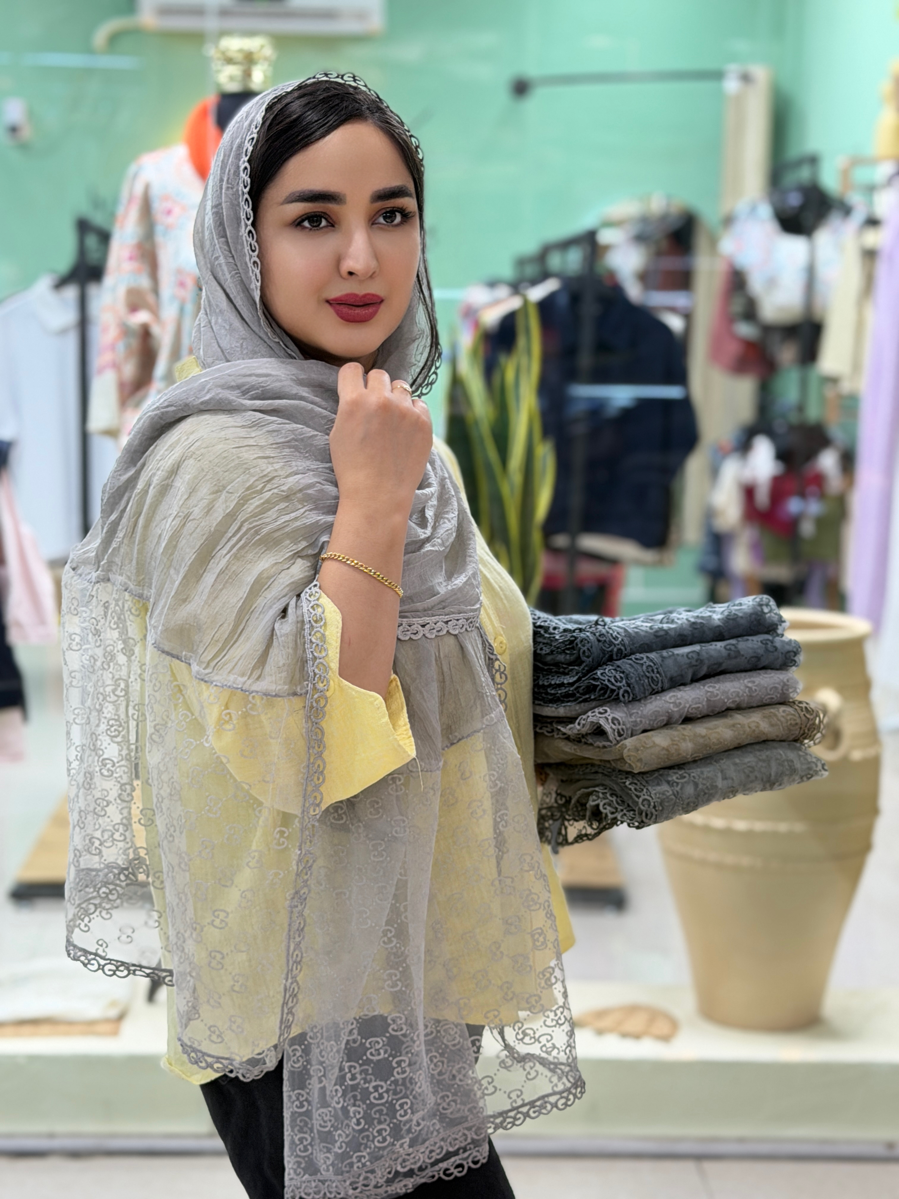 شال سنگشور لبه گوچی و حاشیه دوسمت تور گوچی وارداتی