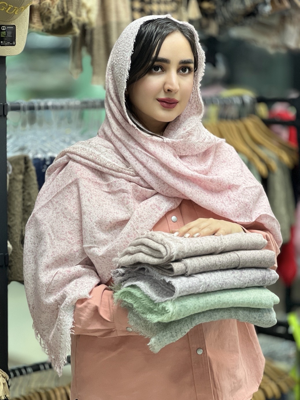 شال بوکله لبه ریش برفی وارداتی پاییزه