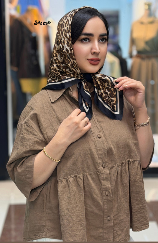 مینی اسکارف ساتن ابریشم وارداتی قواره۷۰