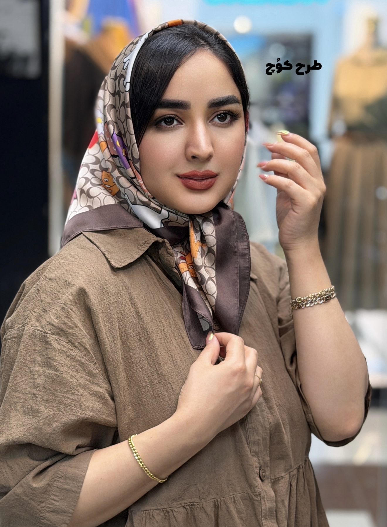 مینی اسکارف ساتن ابریشم وارداتی قواره۷۰