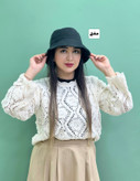 کلاه باکت زمستانه جنس جیر پشمی سفید مشکی عسلی
