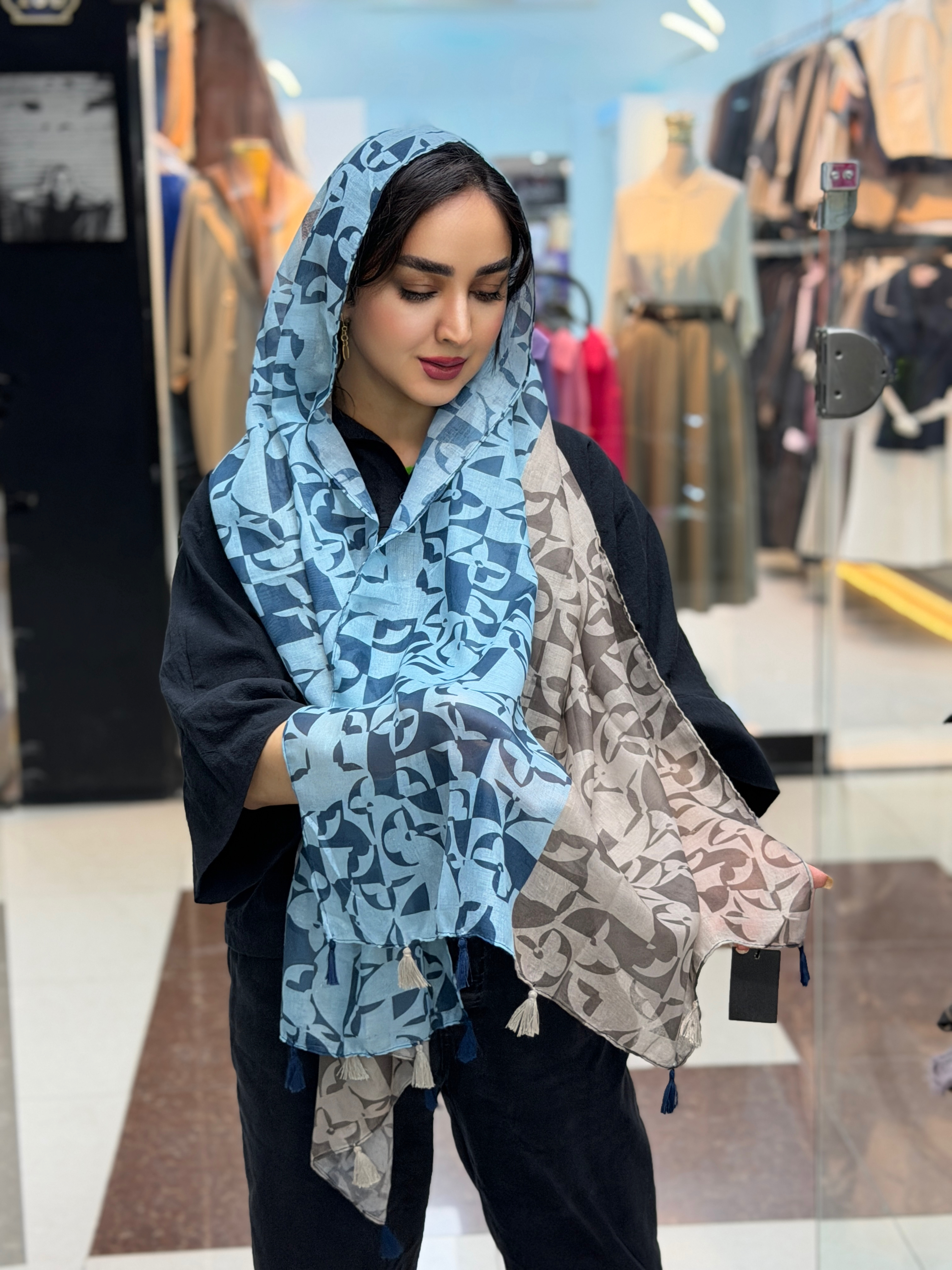 شال نخی دورنگ طرح لویی ویتون وارداتی تُرک