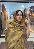 شال نخی پیچازی وارداتی پاییزه در طرح های میکس